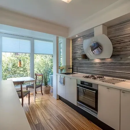 Luxus In Bester Lage Apartment